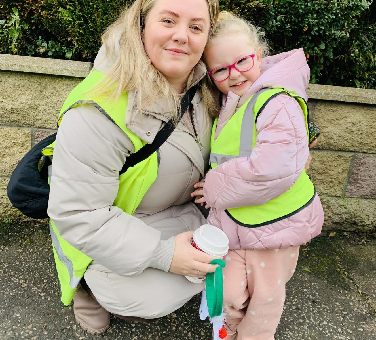 Full Moons Spread Festive Cheer at Community Sing-Along